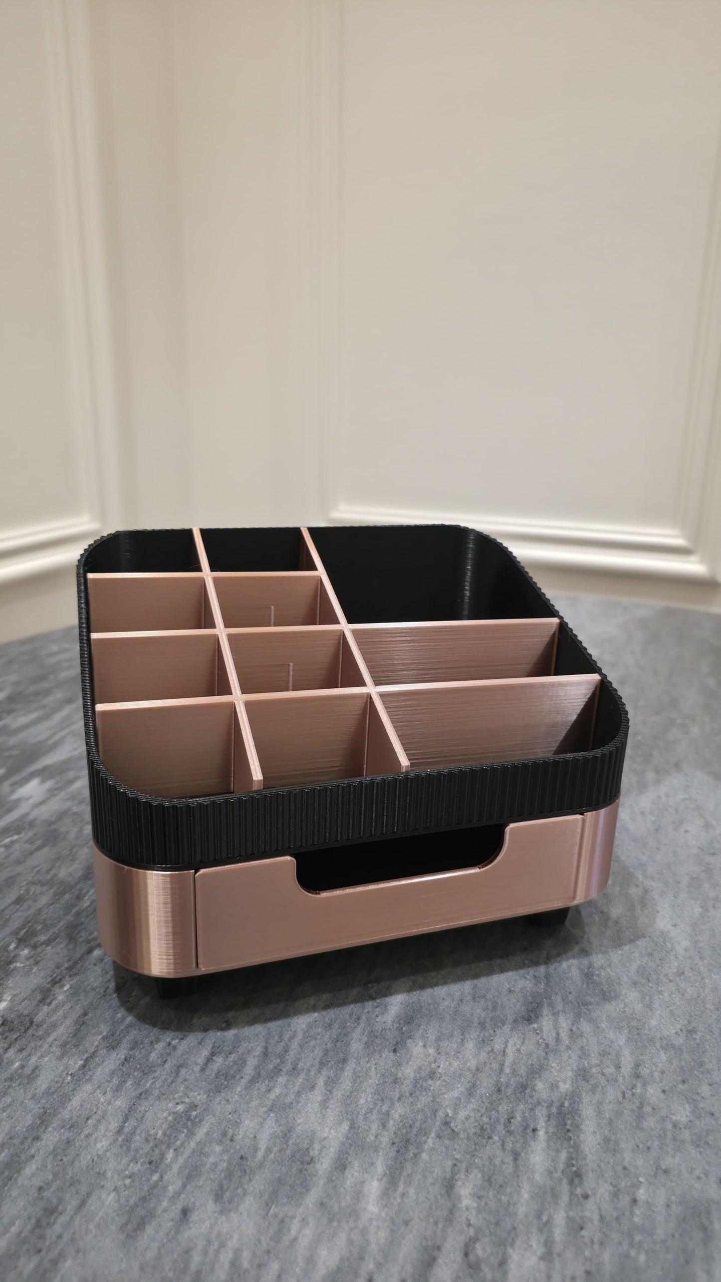 Elegant Makeup Organizer